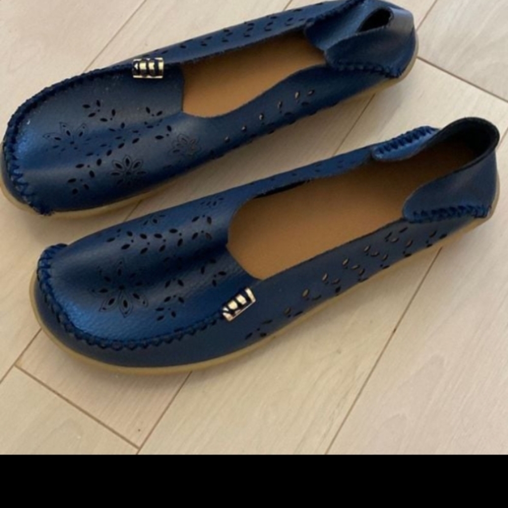 Women's Blue Leather 'Like' Louis Vuitton Driving Shoe's size UK 41 US 10 Soft